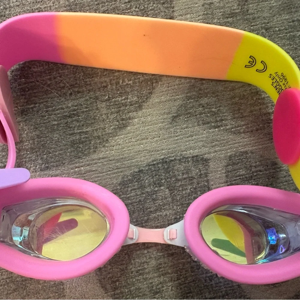 Bling2o kids swim goggles “candy sticks”